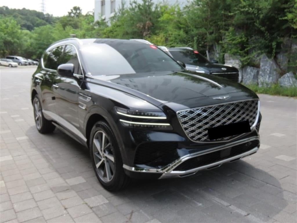 Genesis GV80 — photo 02