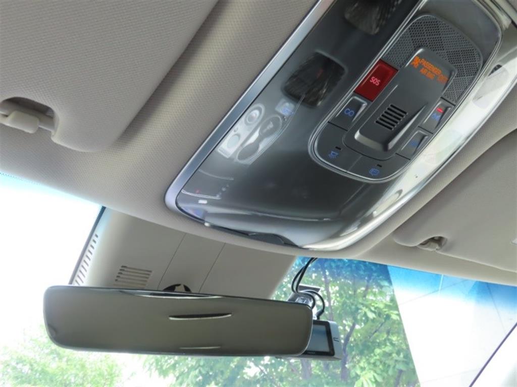 Genesis GV80 — photo 10