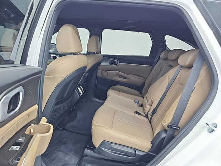 Kia Sorento — photo 12