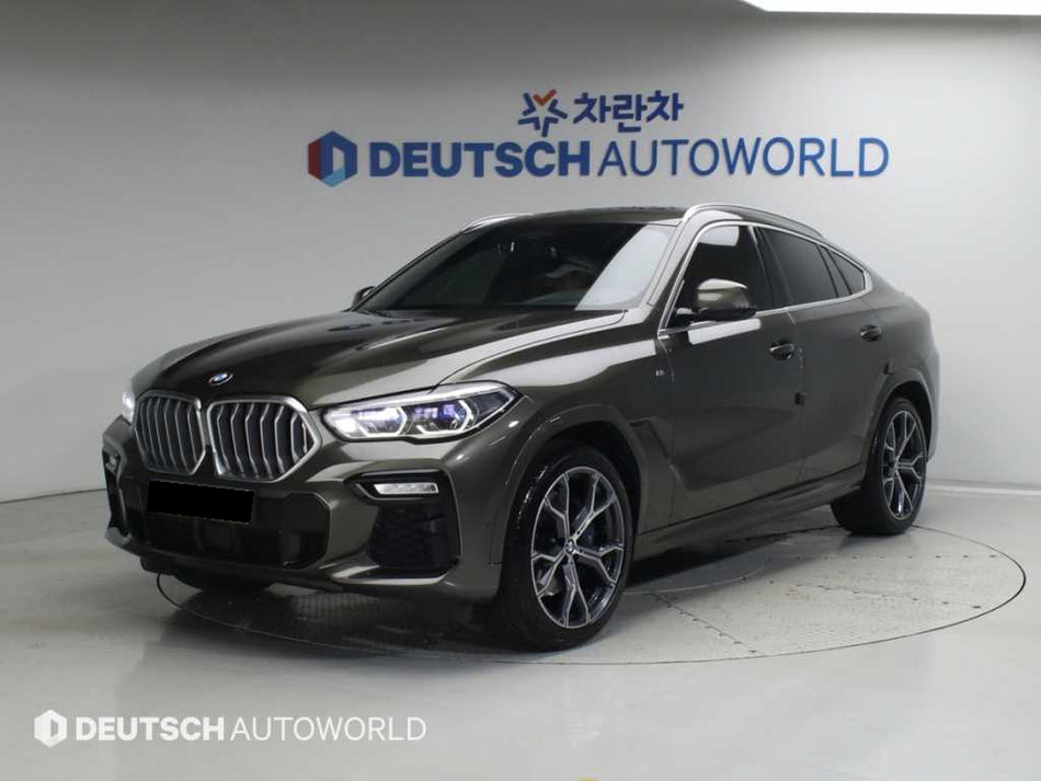 BMW X6 — photo 01