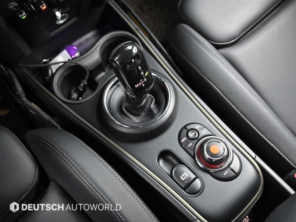 Mini Countryman — photo 09