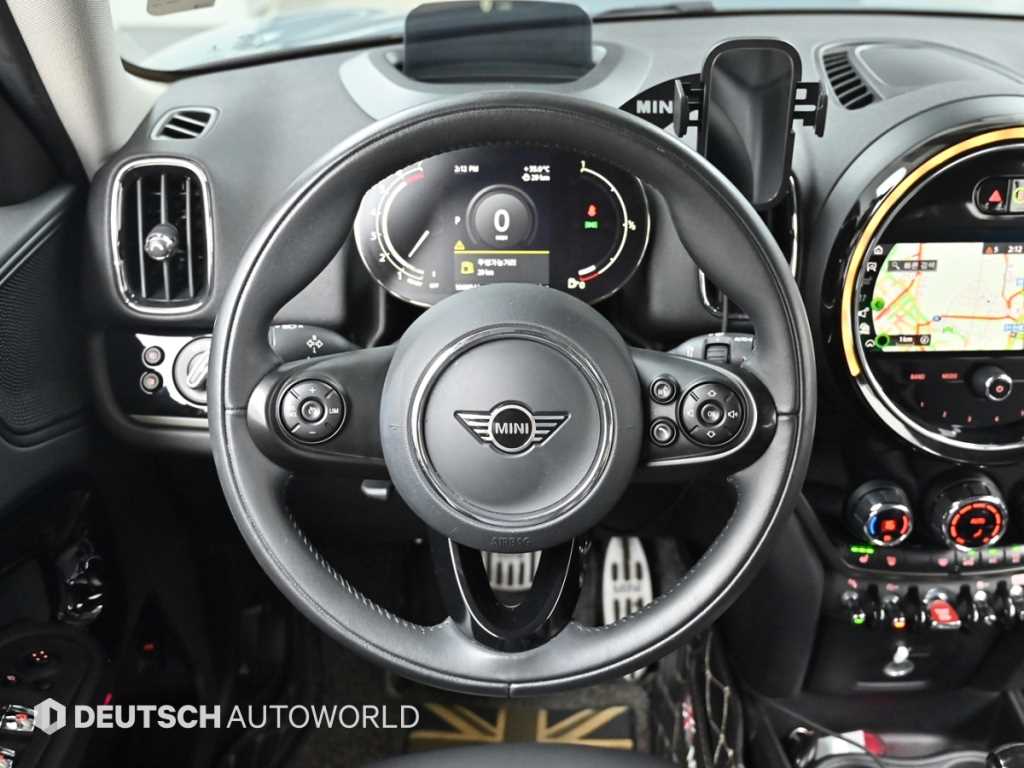 Mini Countryman — photo 13