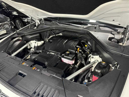 Genesis GV80 — photo 06