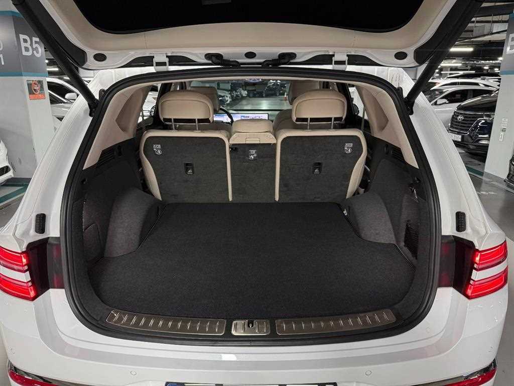 Genesis GV80 — photo 19