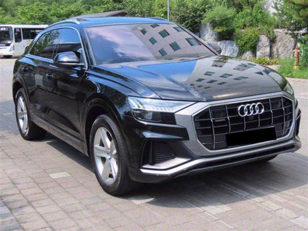 Audi Q8 — photo 02