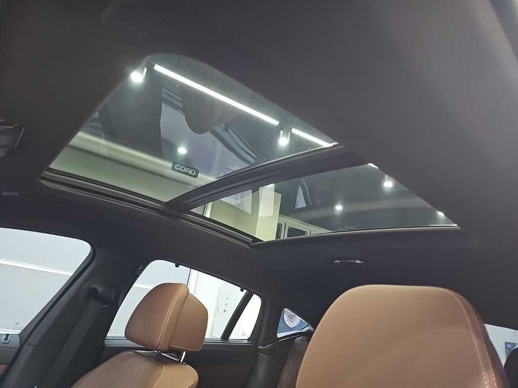 BMW X6 — photo 15