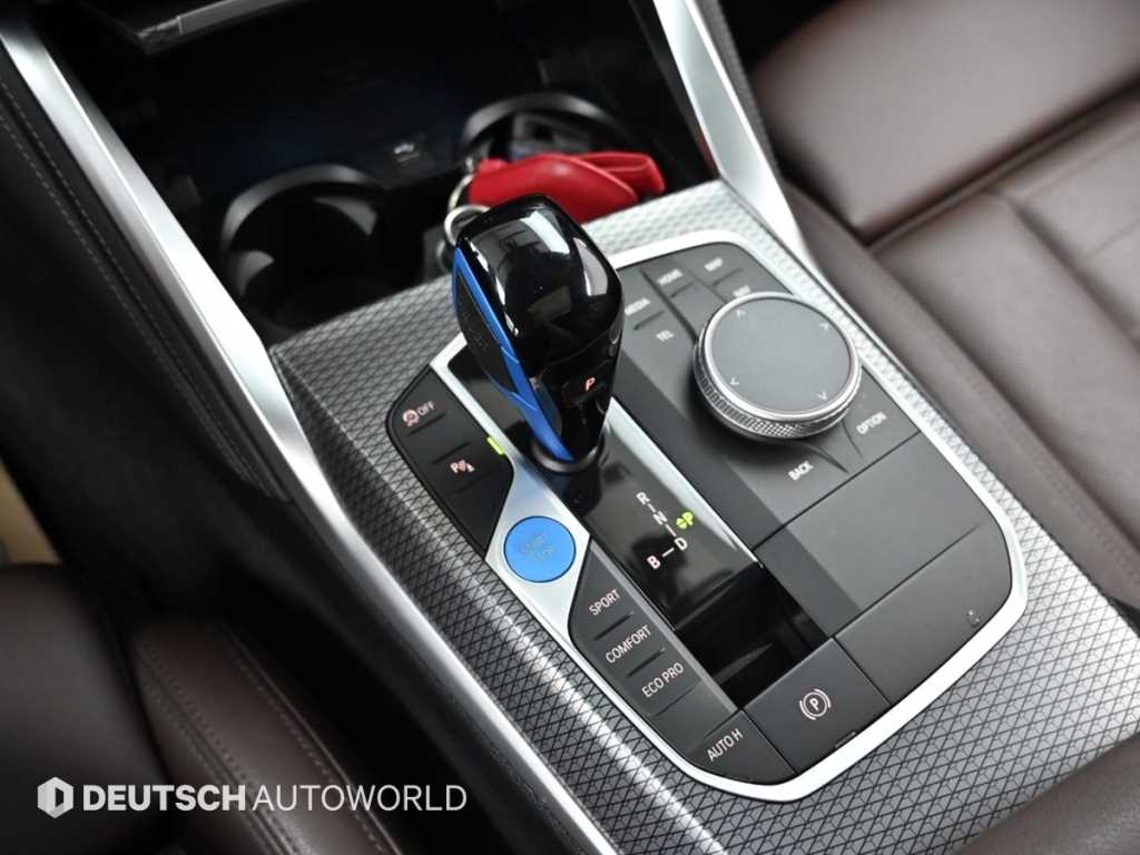 BMW i4 — photo 09