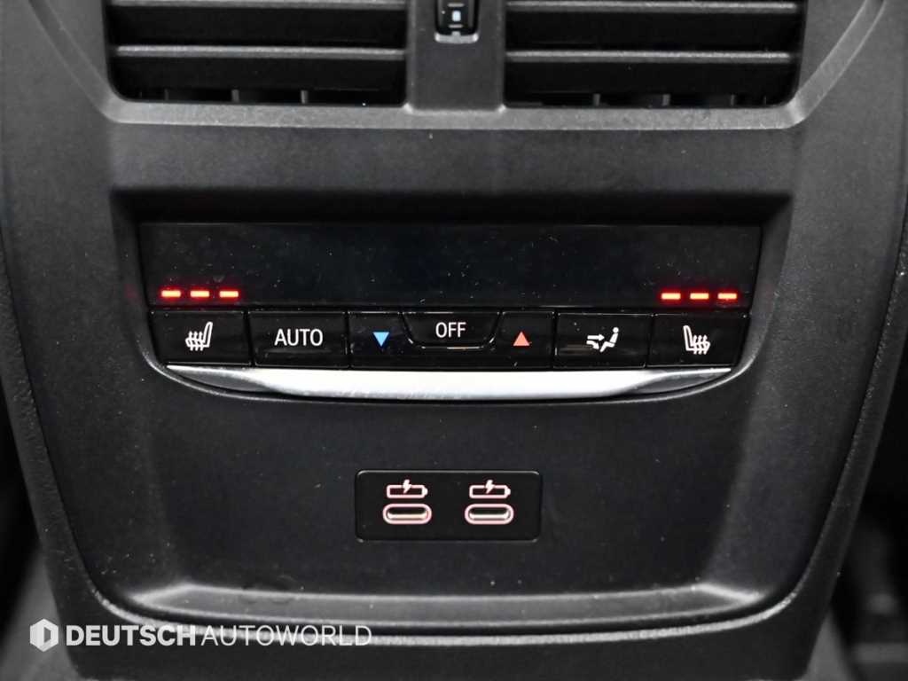 BMW i4 — photo 16