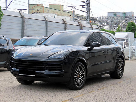 Porsche Cayenne — photo 02