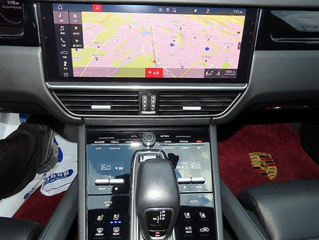Porsche Cayenne — photo 13