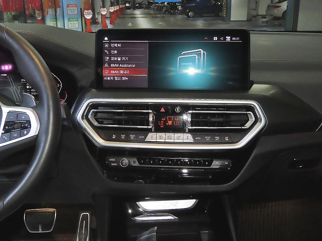 BMW X3 — photo 11