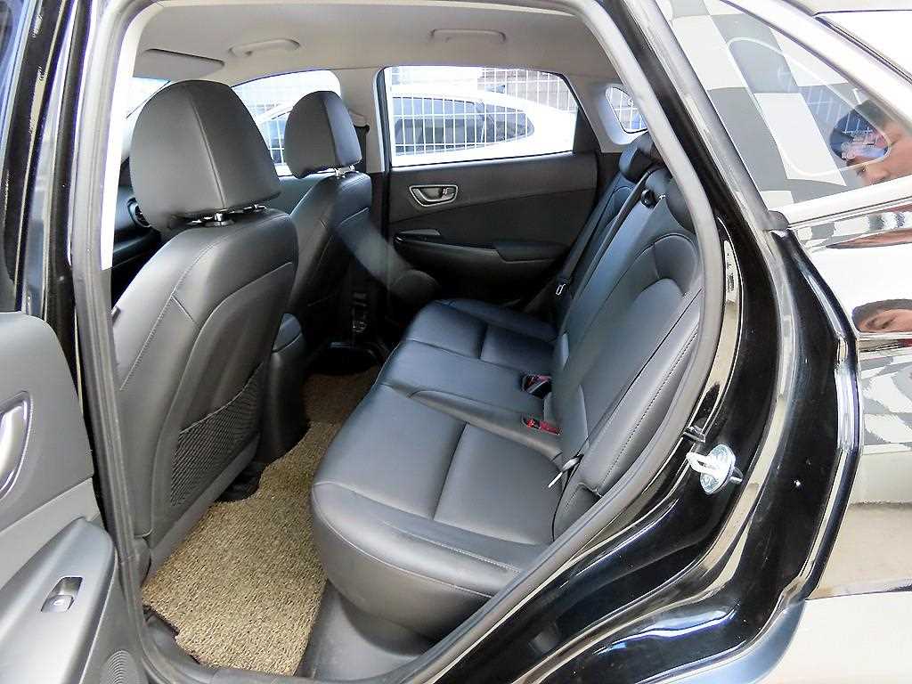 Hyundai Kona — photo 06
