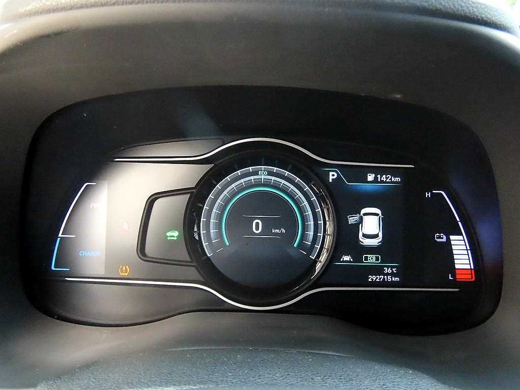 Hyundai Kona — photo 09