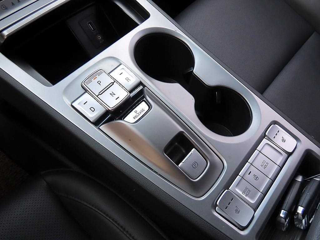 Hyundai Kona — photo 10
