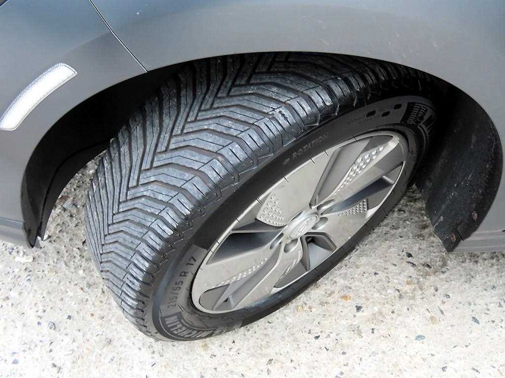 Hyundai Kona — photo 19