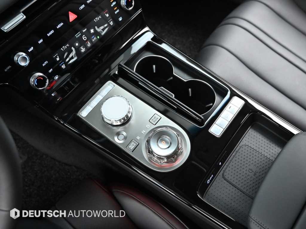 Genesis G80 — photo 09