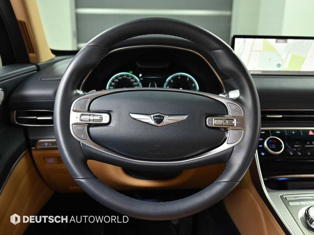 Genesis GV80 — photo 13