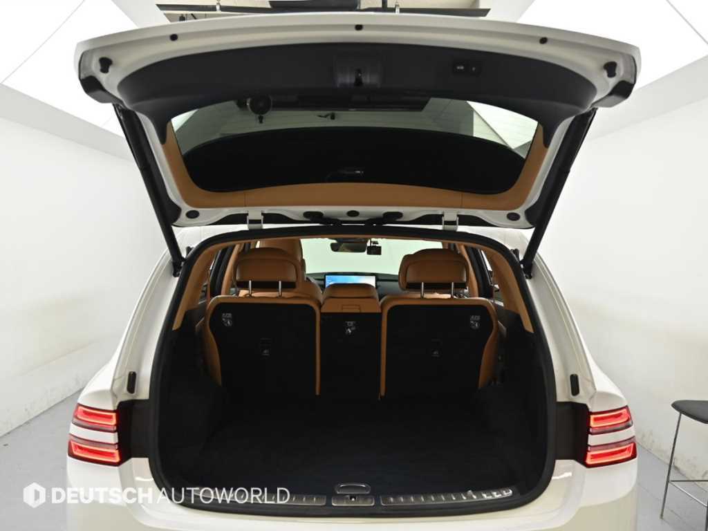 Genesis GV80 — photo 19
