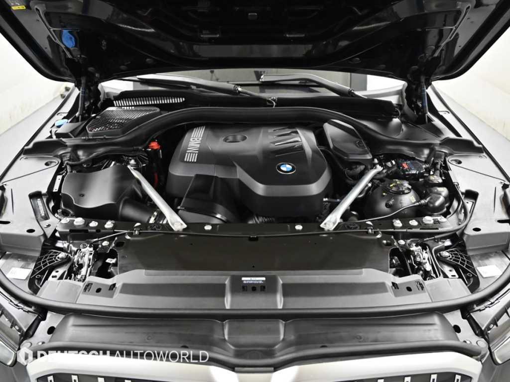 BMW 5-Series — photo 06