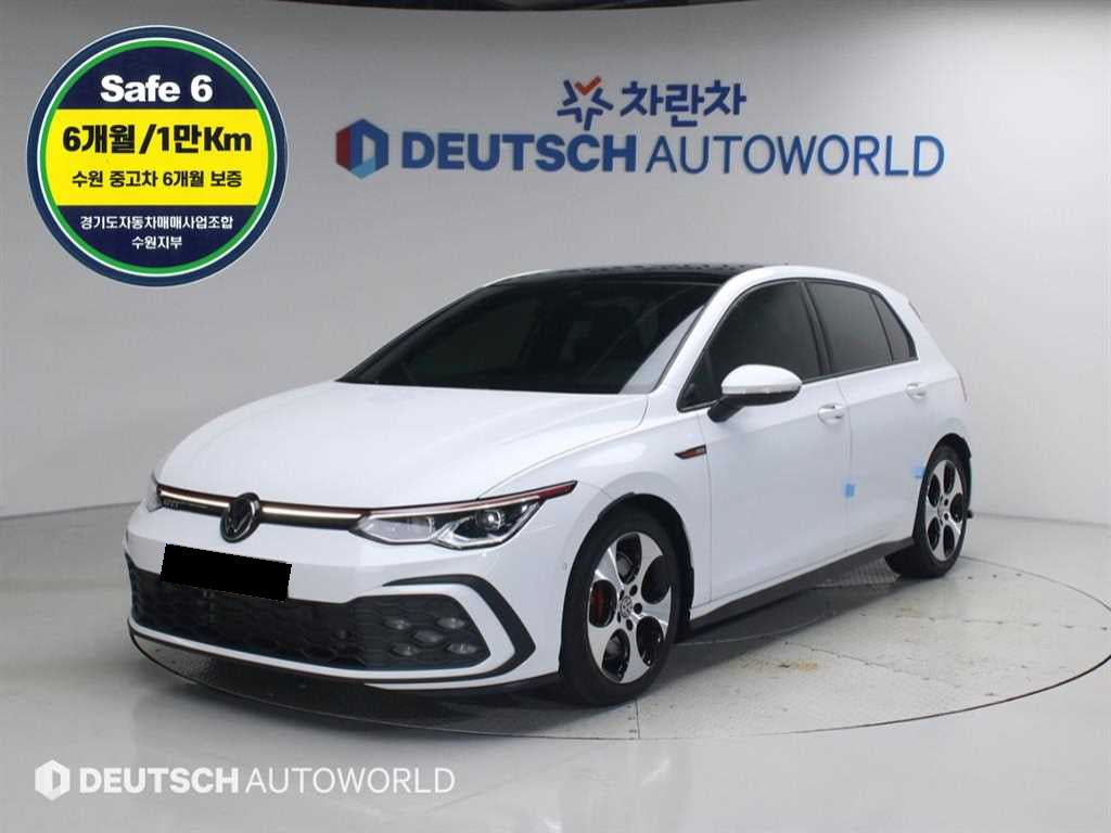 Volkswagen Golf — photo 01
