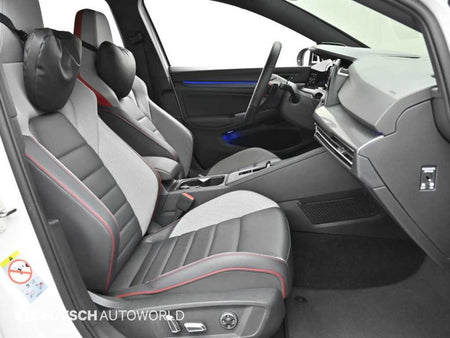 Volkswagen Golf — photo 10