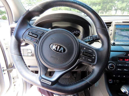 Kia Sportage — photo 08