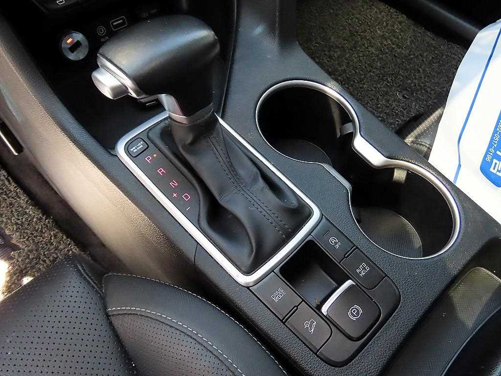 Kia Sportage — photo 10