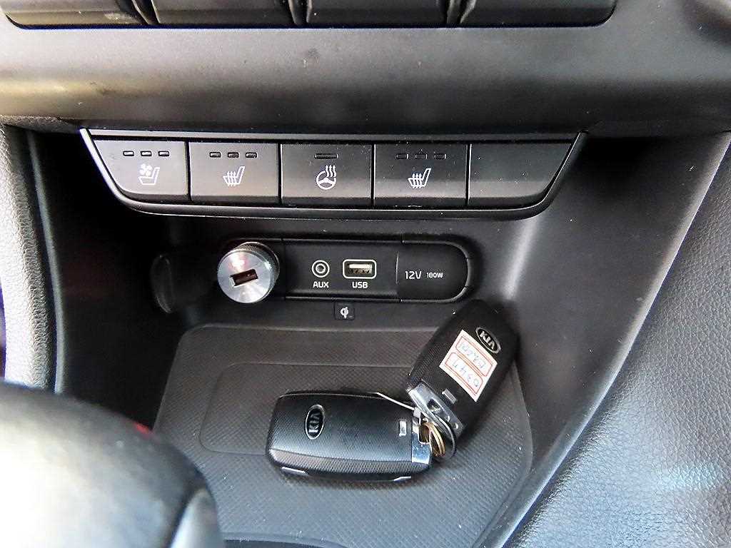 Kia Sportage — photo 11