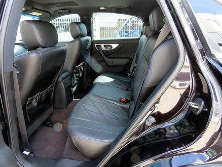 Infiniti QX70 — photo 06
