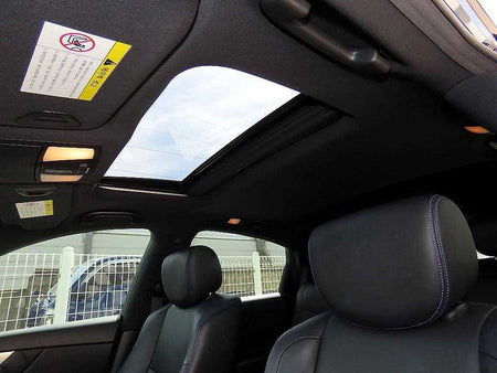 Infiniti QX70 — photo 16
