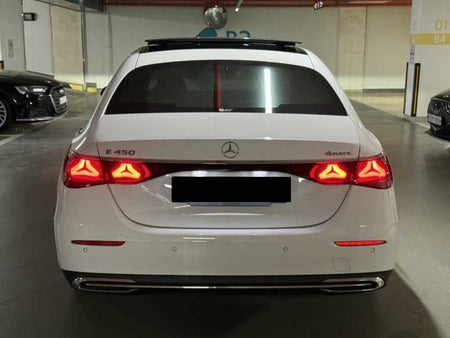Mercedes-Benz E-Class — photo 04