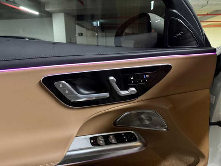 Mercedes-Benz E-Class — photo 16
