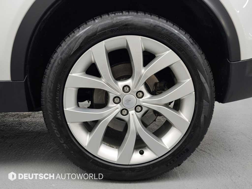 Land Rover Discovery Sport — photo 05