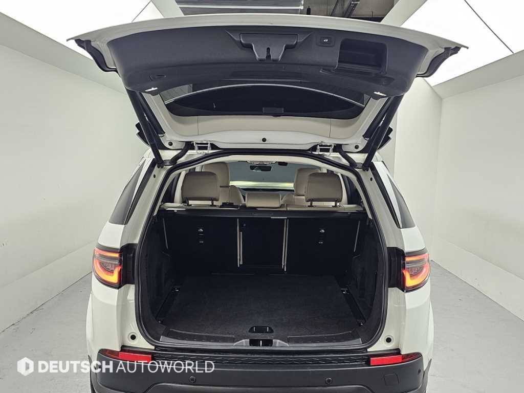 Land Rover Discovery Sport — photo 19