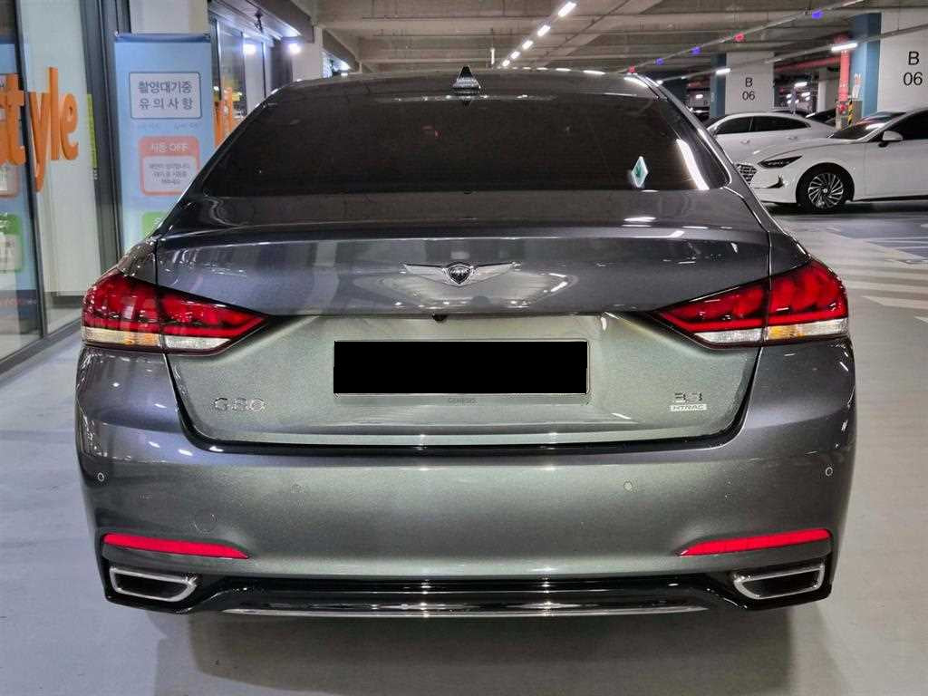 Genesis G80 — photo 05