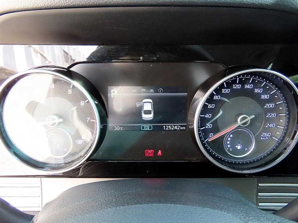 Hyundai Grandeur — photo 09