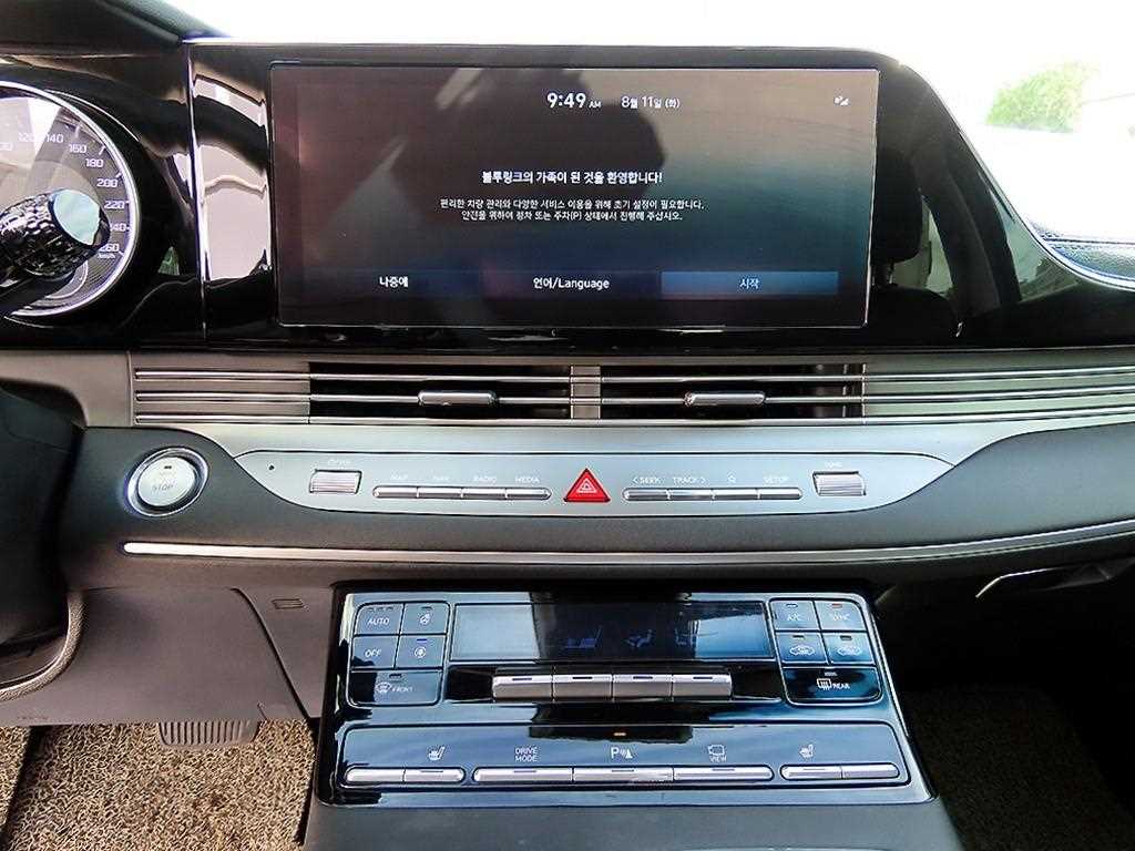 Hyundai Grandeur — photo 13