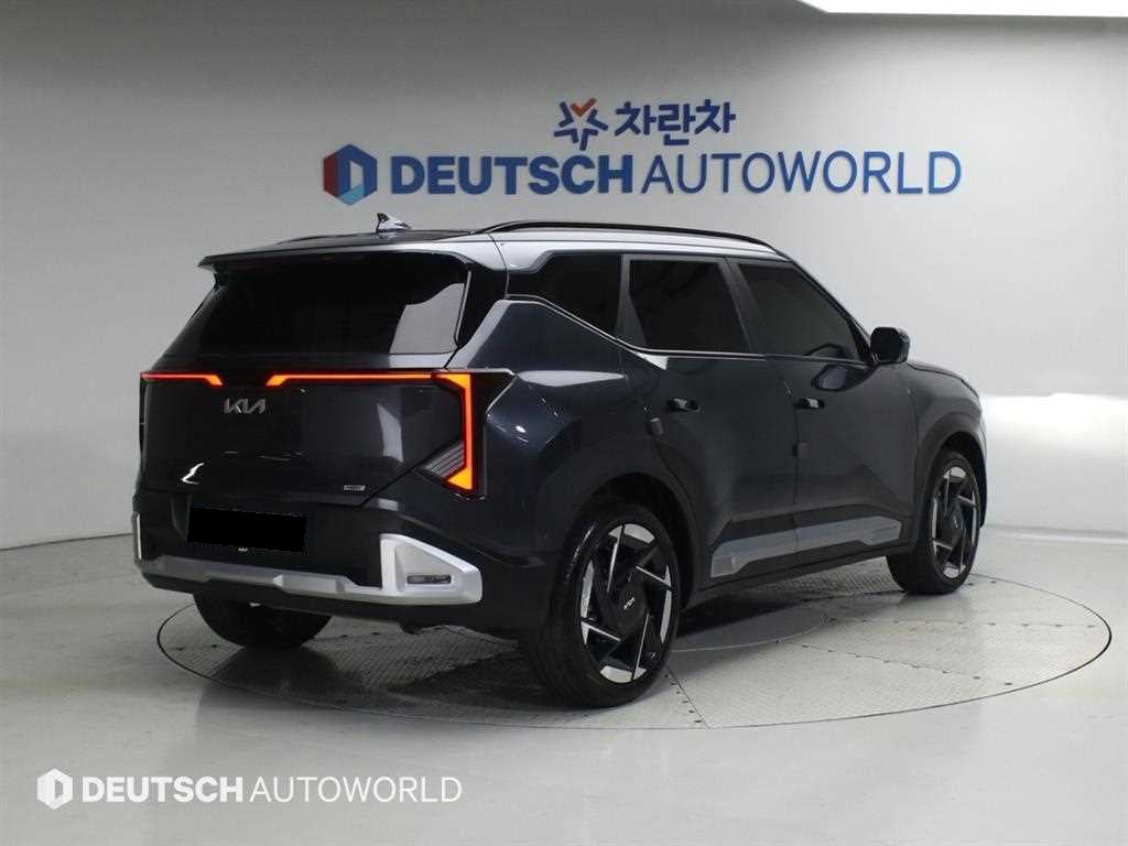 Kia Seltos — photo 02