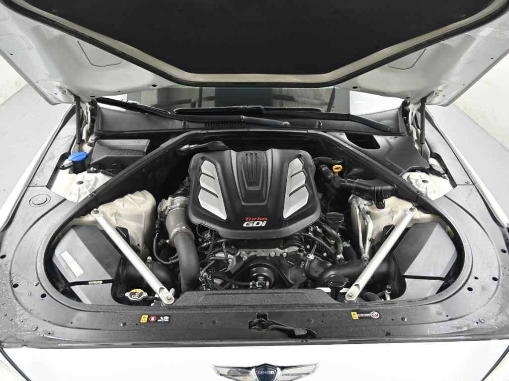 Genesis EQ900 — photo 06