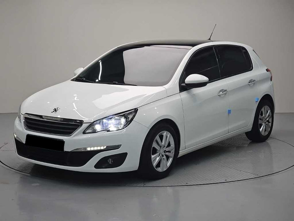 Peugeot 308 — photo 01