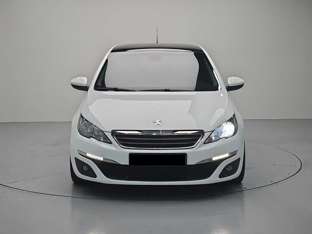 Peugeot 308 — photo 02