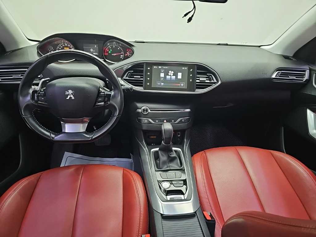 Peugeot 308 — photo 07