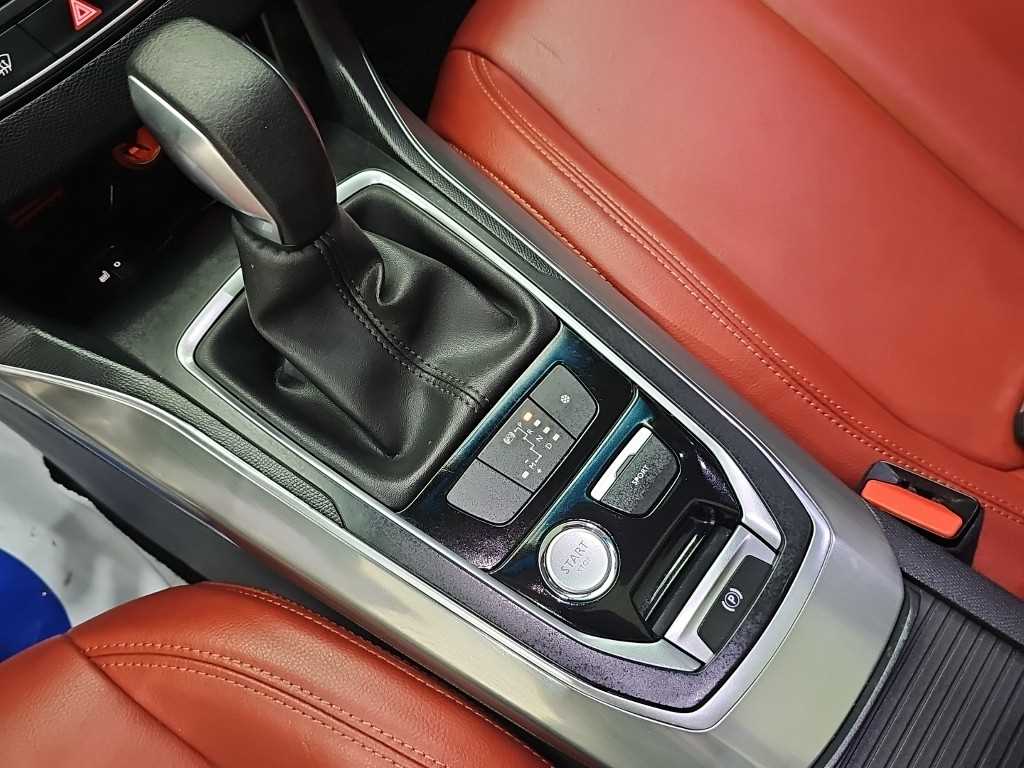 Peugeot 308 — photo 08