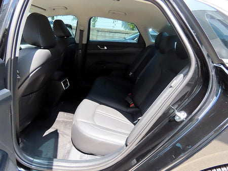Kia K5 — photo 05
