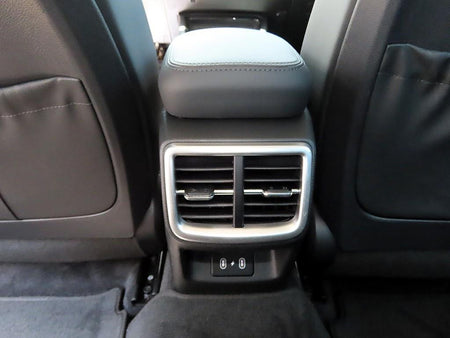 Kia K5 — photo 16
