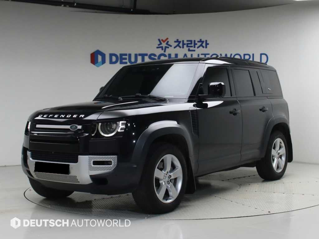 Land Rover Defender — photo 01