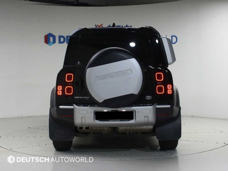 Land Rover Defender — photo 04
