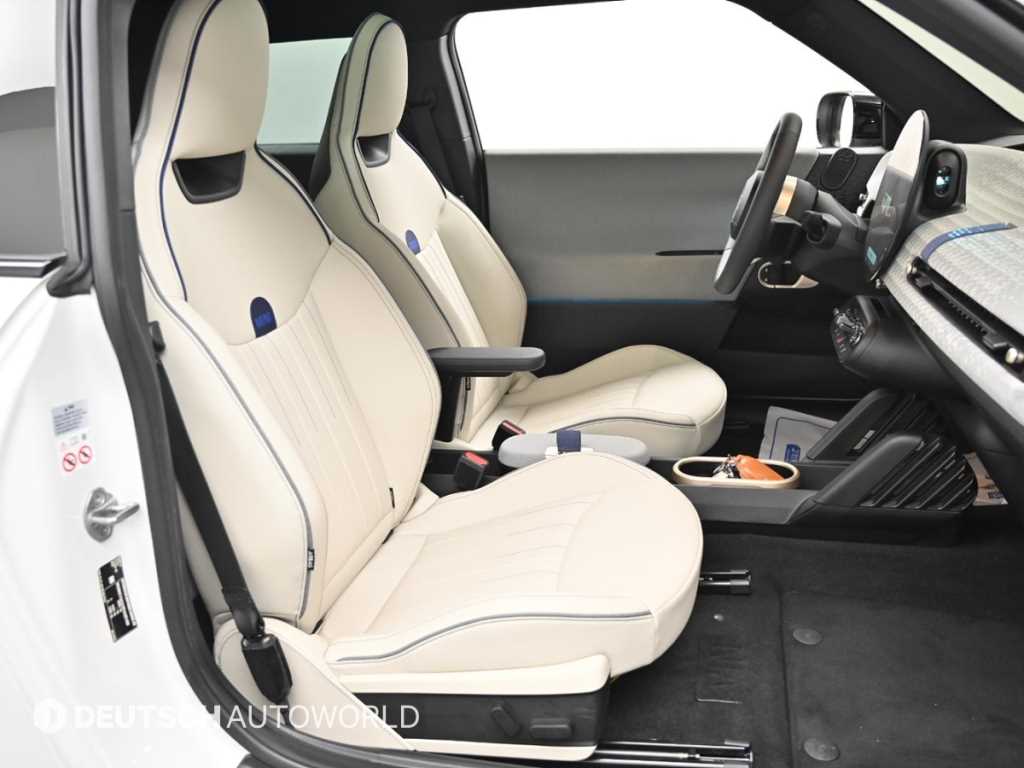 Mini Cooper — photo 10