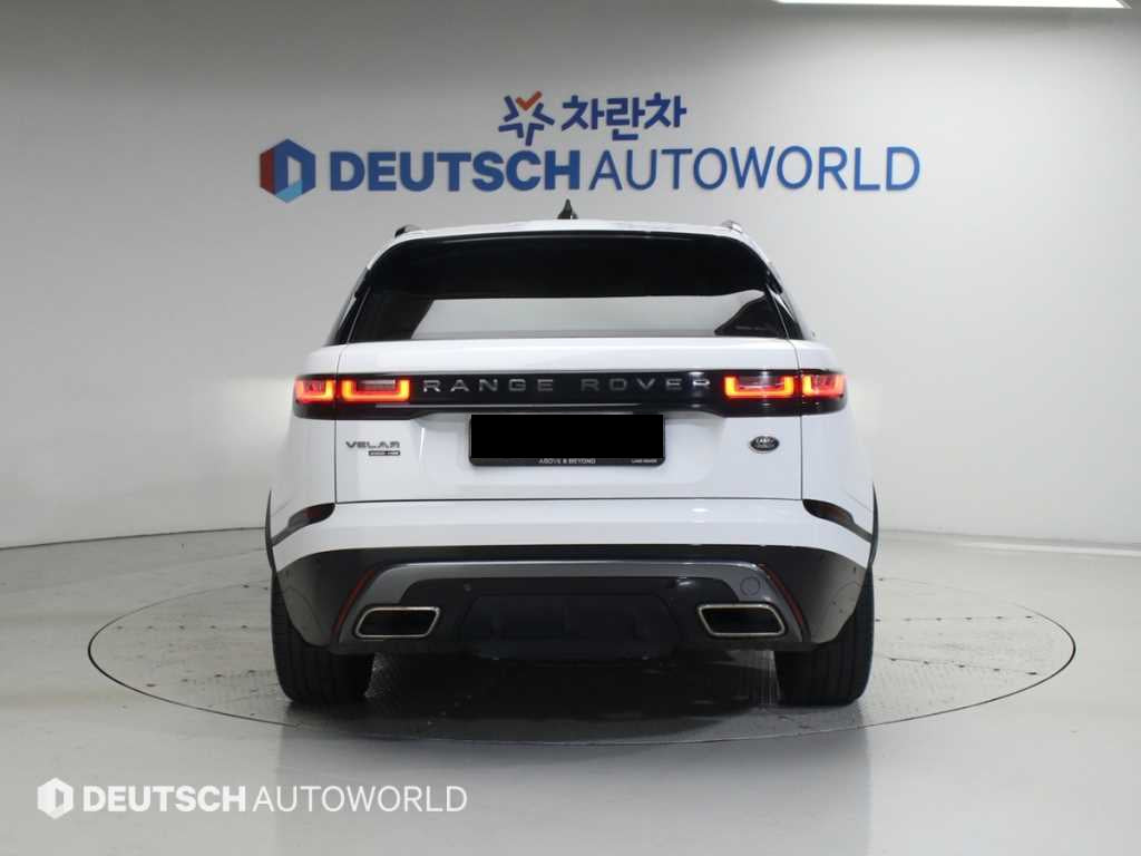Land Rover Range Rover Velar — photo 04