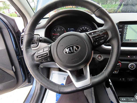 Kia Stonic — photo 09